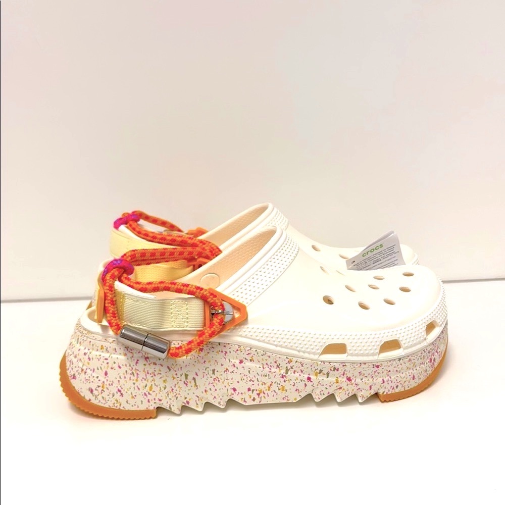 Crocs Hiker Xscape Festival Clog Size W11